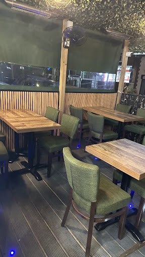 Photo of MEZZA EXPRESS - 9 Madrid Rd, Guildford GU2 7NU